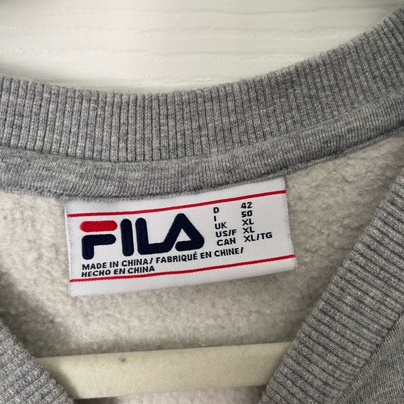 Fila Sweatshirt - Picture 4 of 5